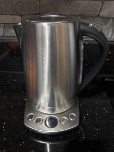 Kaizen cozy and comfortable condo at Red Residences Makati