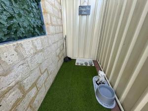 Wannanup Retreat - Pet Friendly