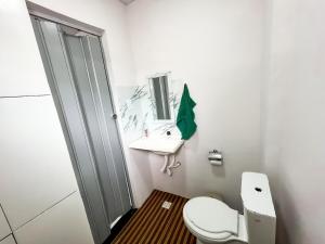 5 minutes from the beach Home Theater