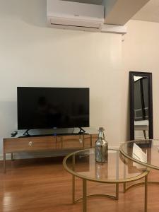 Cómodo departamento frente a Mall Parque Arauco