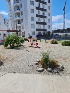 Portal Pacífico a dos cuadras del Faro La Serena