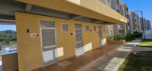 Modern apt in Cartagena with pool and beach access