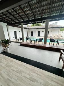 Casa Morada da Praia 12 Suítes