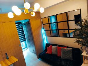 5-Min Walk Mall SM North EDSA, Near Trinoma , Fast WiFi , Quezon City Manila - The Grass Residences