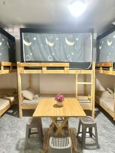 W Tramo Residences