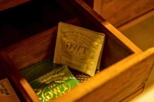 Varenya Cozy 1 BR Suite Twin Room