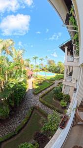 La Dolce Vita Beachfront Apt 9