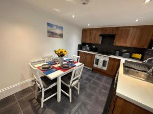 Camden High St Apartment Next to Tube