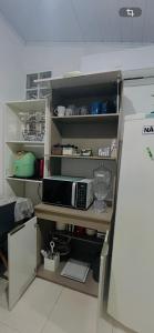 Kitnet com ar-condicionado e entrada privativa SC