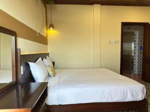 D Banlieue Homestay And Coffee TP Kon Tum