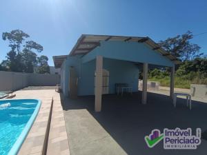 Lazer e conforto a 700 metros da praia