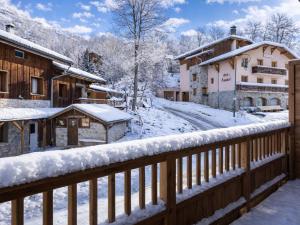 Appartement neuf au pied des pistes pour 9 personnes - FR-1-570-70