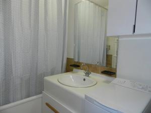 Appartement 2 pièces avec piscine et plage à Bormes-les-Mimosas - FR-1-251-885
