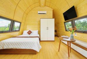 Tamcoc Moon An Bungalow & Restaurant