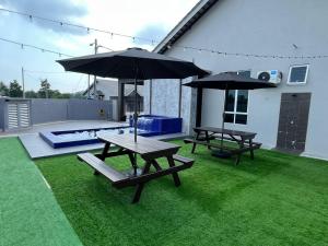 Adwa Homestay Kijal Private Pool Mini Golf