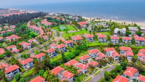 Diamond Beach Villa Da Nang