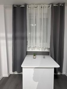 OSt Vincent près de la gare Orléans I Parking