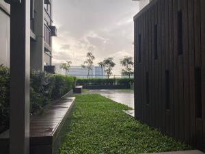 1BR with Kitchen & Balcony 2 mins to Okada - 6D