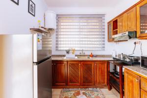 Sorana Homes - Fast Wi-Fi, Workspace, Opp Mall