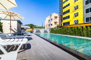 Phuket Five Fortune Holiday Hotel