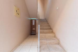 RedDoorz Syariah near Exit Toll Subang