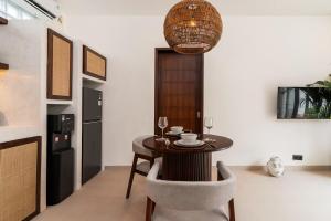 Melasti Escape Poolside & Adventure Close