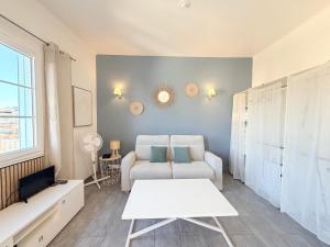 Studio lumineux, cosy & calme avec balcon