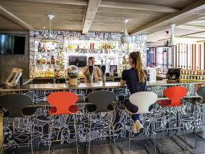 Ibis Bourges Centre, Hôtel Restaurant