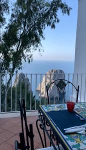 Villacore Capri