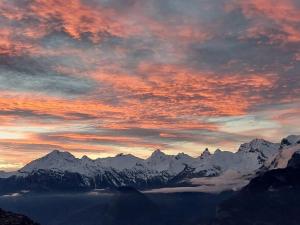 Apartment in Veysonnaz with valley view