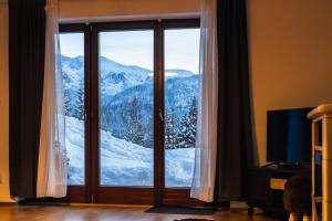 Apartament Południowy z widokiem- sauna, jacuzzi, kominek