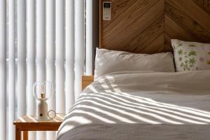 天然温泉-富士山パノラマビュー-プライベートデッキで非日常体験を-伊豆の温泉付き貸別荘-中伊豆noie