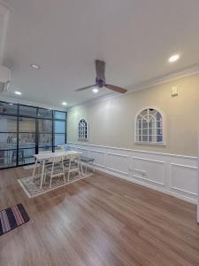 Homestay TNJ Puncak Alam