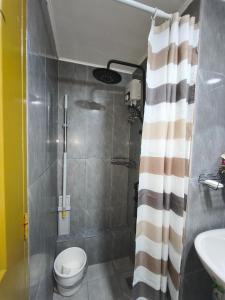 2BR 8 Spatial - Condo ni Marga