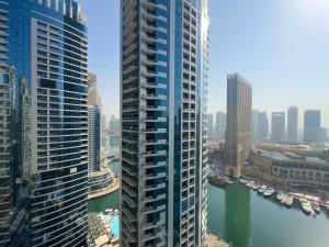 Werova- Waterfront 1-Bedroom Apartment Furnished