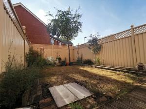 Bright 4BR Family Retreat mins from Harry Potter