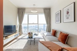 Airstay - Modern 1BR - Full Golf Course Views - Monthly Offer Available