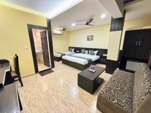 Hotel Wardhman