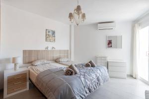 A410 Frontlilne Apartment