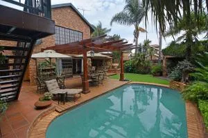 Africa House Guesthouse - Centurion