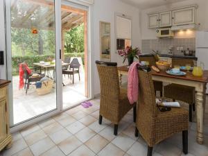 Res Mare e Monte, Solenzara, Bungalow with terrace