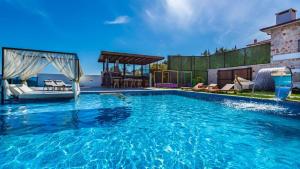 Kaş 5 bedroom Luxury villa with private pool hot tub