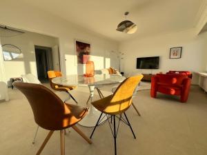 Casa Cielo-Spectacular View-Center-Chic-Spacious