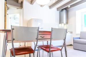 Casa Kaki - Eco friendly Apartments with Parking & Private Courtyard