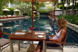 Beachfront 2 BR Luxury Condominium Surin