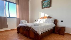 Authentic Sea & Mountain View House & Wood-Sauna