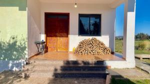 Authentic Sea & Mountain View House & Wood-Sauna