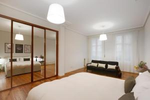 Amplio Apartamento en Casco Viejo - Corazón de Bilbao