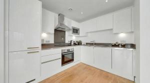 Executive 2-Bed 2-Bath Apartment Greenwich Area Near Canary Wharf
