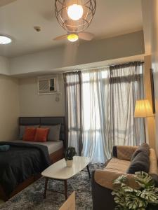 Cozy Manhattan Araneta Cubao